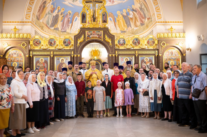 Престольный праздник в Феодоровском храме Балашихи