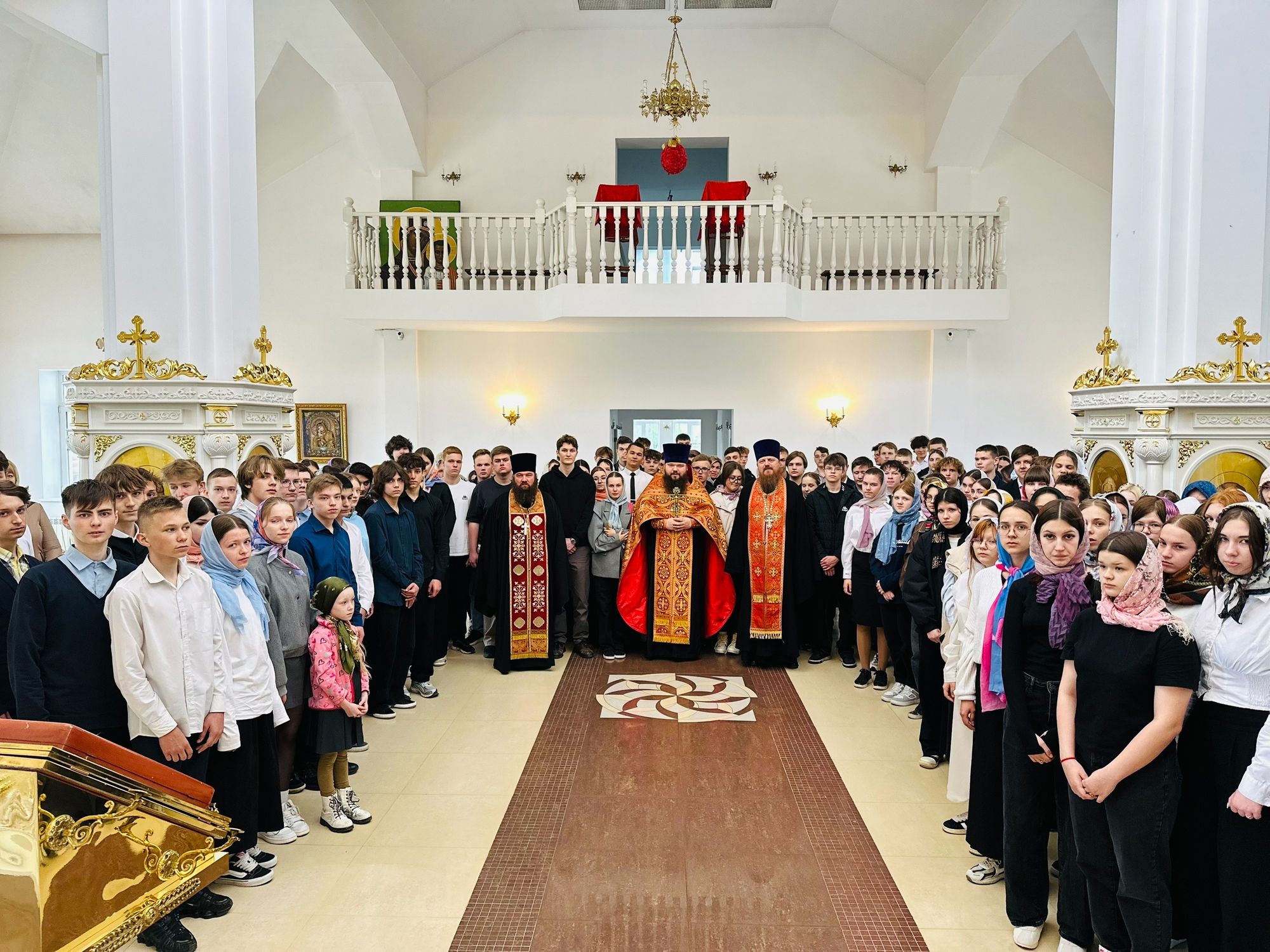 Молебен перед началом школьных экзаменов в Электрогорске