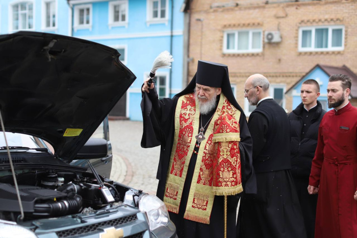 Освящение автомобиля для нужд СВО в Ногинске 