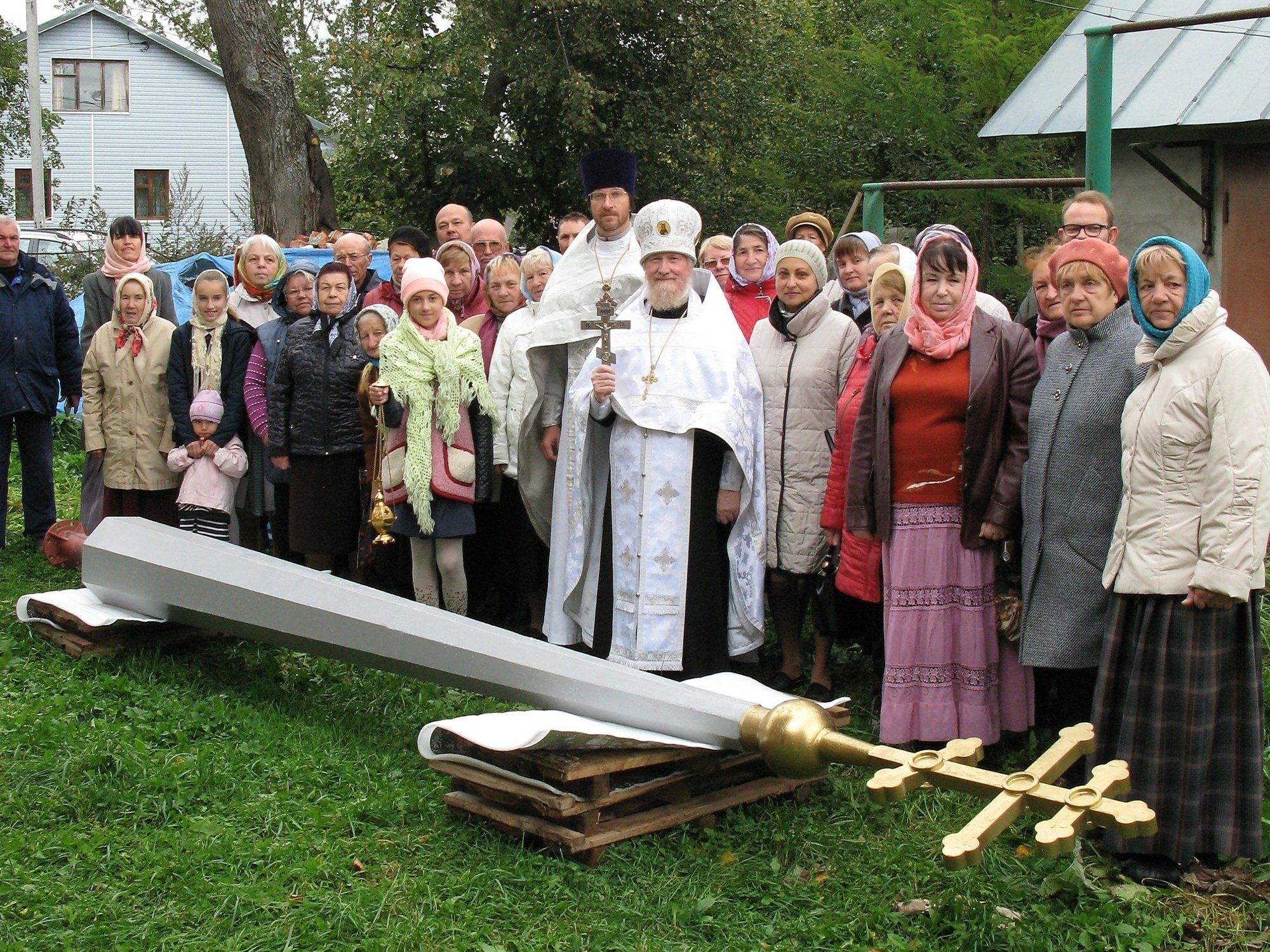 Богослово храм расписание. Храм в Богослово Щелковский район. Казанский храм деревня Богослово. Казанский храм д. Богослово, Щелковский округ. Д.Богослово Щелковский район деревня.