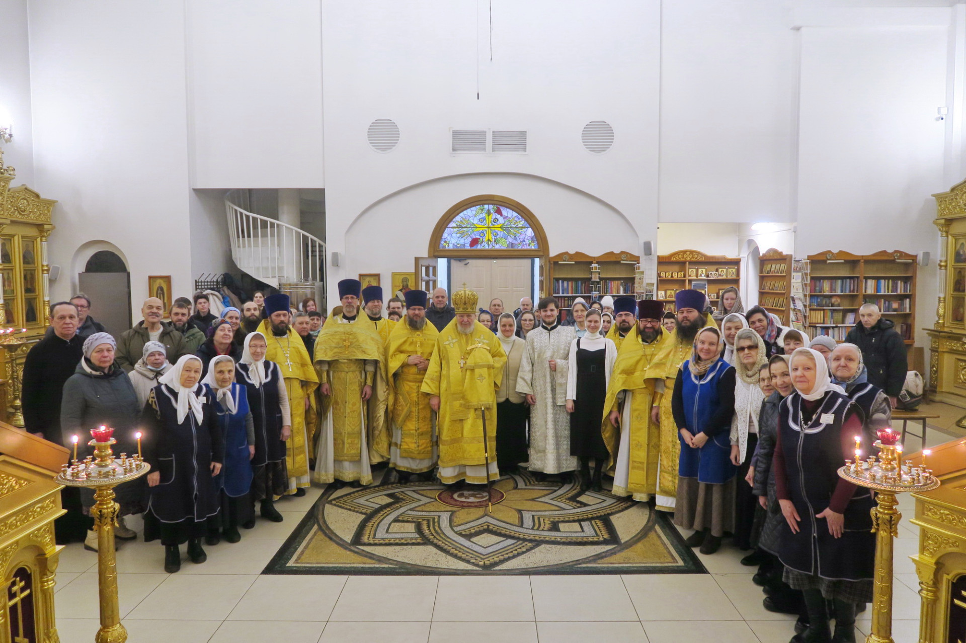 Архиерейское богослужение в Александро-Невском храме Балашихи 