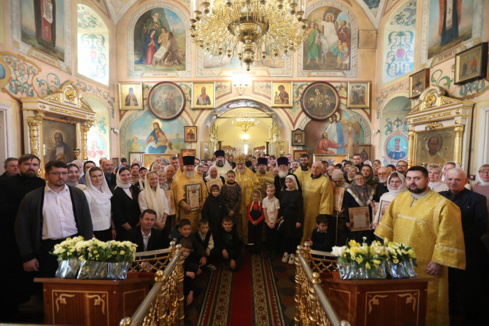 Архиерейское богослужение в Богоявленском храме села Бисерово