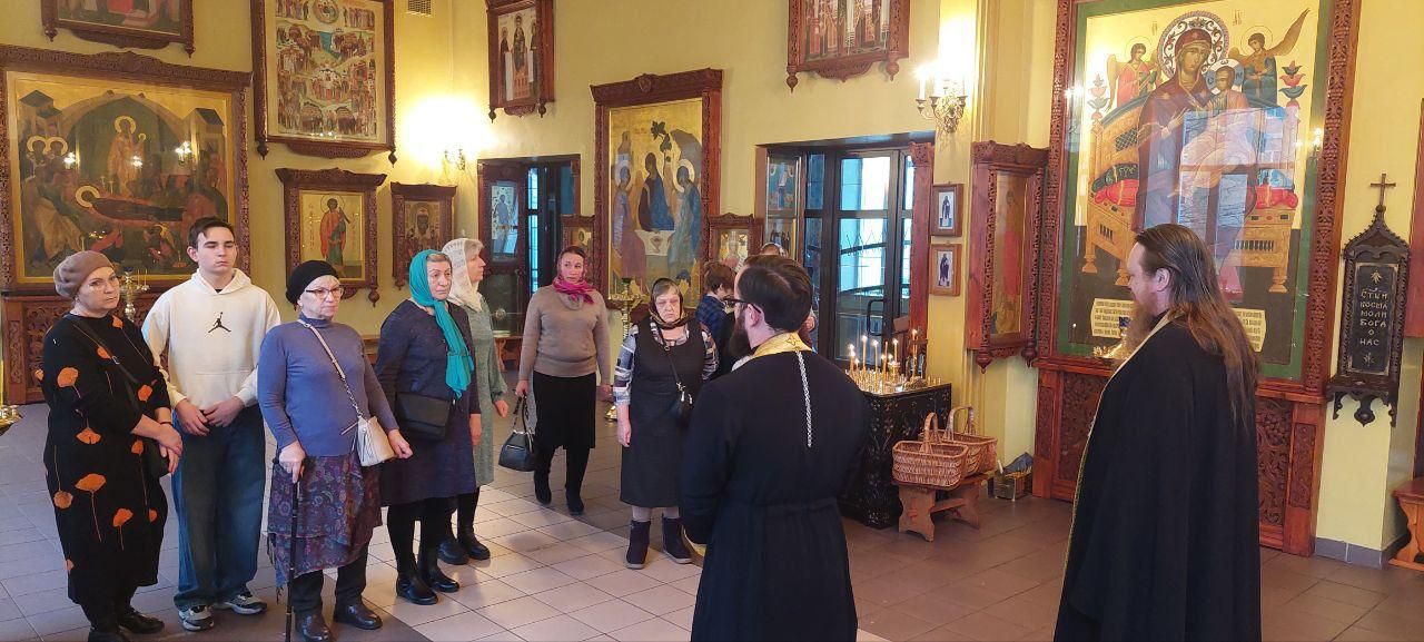 Экскурсия для подопечных фонда «Защитники Отечества» в Павловском Посаде