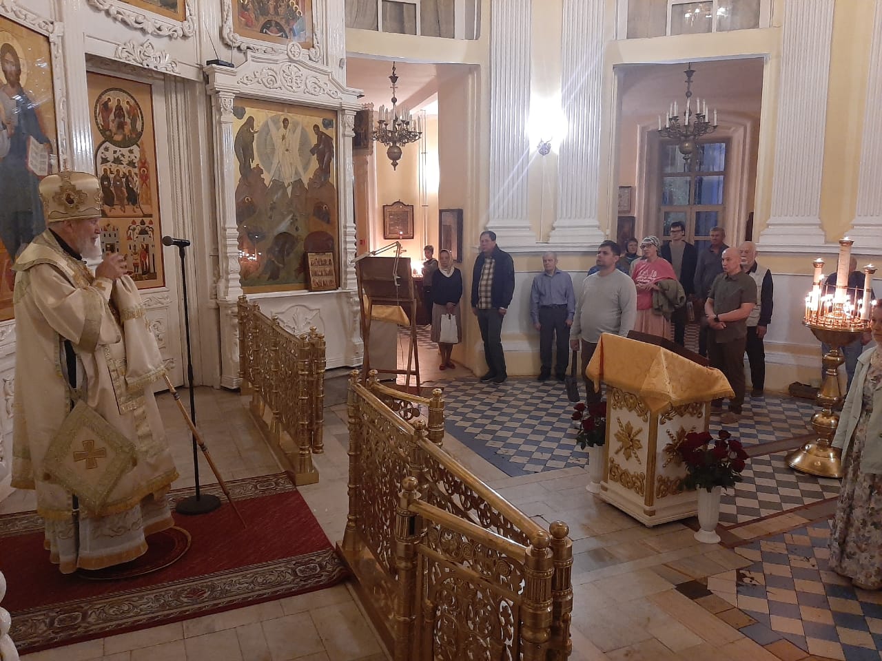 Архиерейское богослужение в Преображенском кафедральном соборе Балашихи