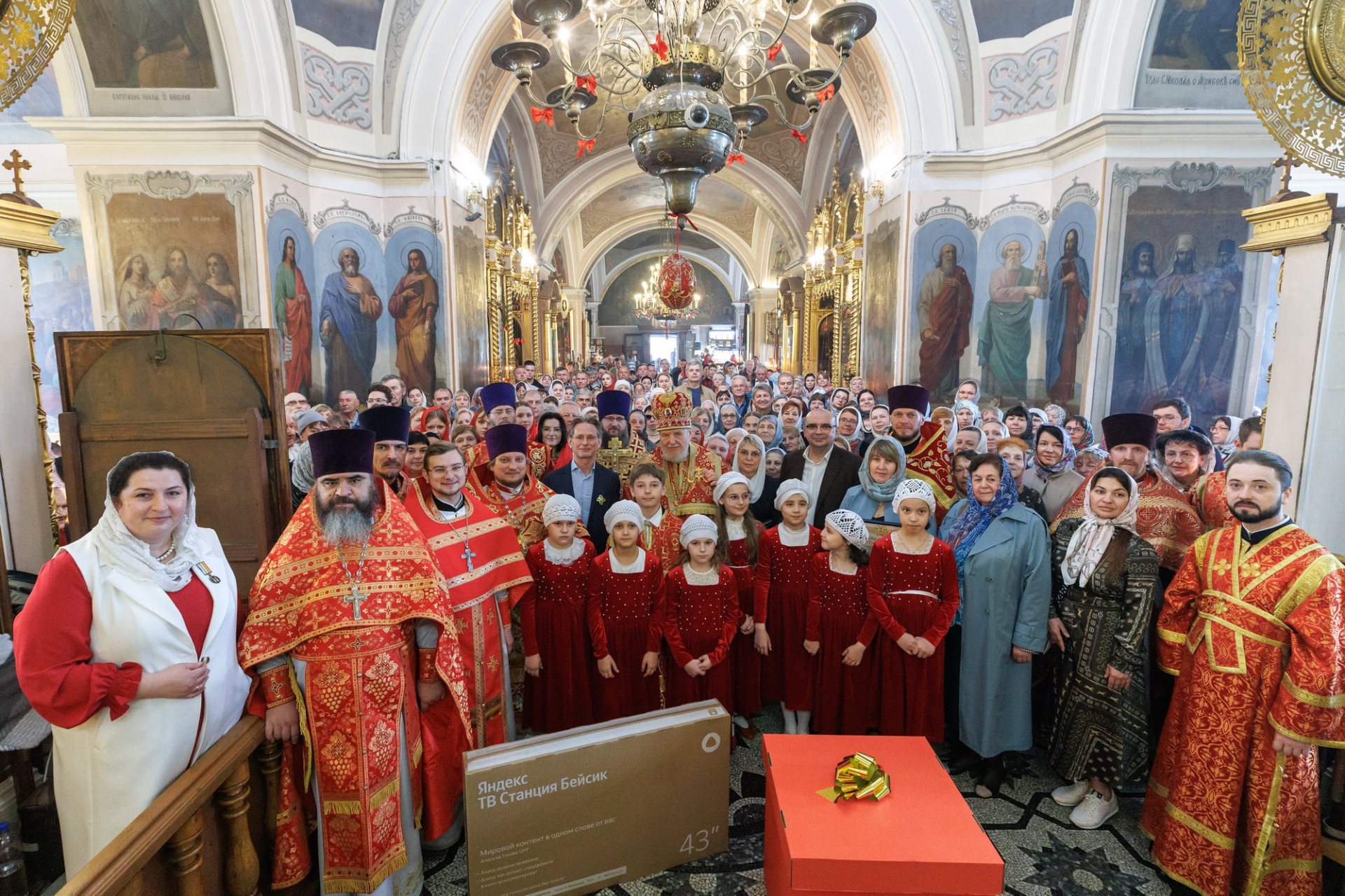 Архиерейское богослужение в Никольском храме г. Лосино-Петровский