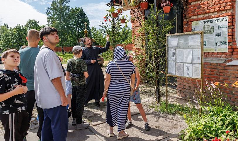 Школьники в Никольском храме г. Орехово-Зуево