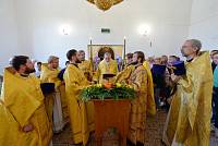 Архиерейское богослужение в храме иконы Божией Матери «Взыскание погибших» поселка Свердловский 