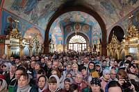 Архиерейское богослужение с участием Сводного детского хора Московской епархии в Богоявленском соборе Ногинска