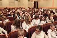 Архиерейское богослужение с участием Сводного детского хора Московской епархии в Богоявленском соборе Ногинска