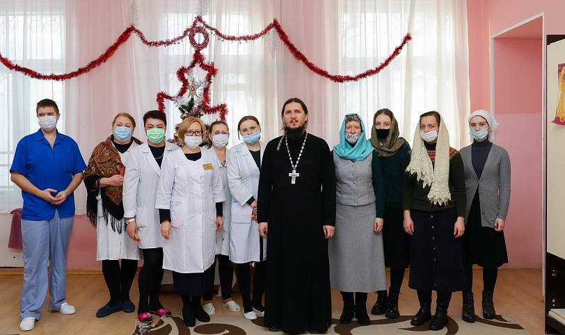 Поздравление пациентов детского психиатрического отделения МОПБ № 8 в г. Орехово-Зуеве