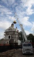 Подъем куполов на храм блж. Матроны Московской, строящийся в Ногинске