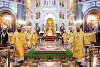 Божественная литургия и архиерейская хиротония в Храме Христа Спасителя