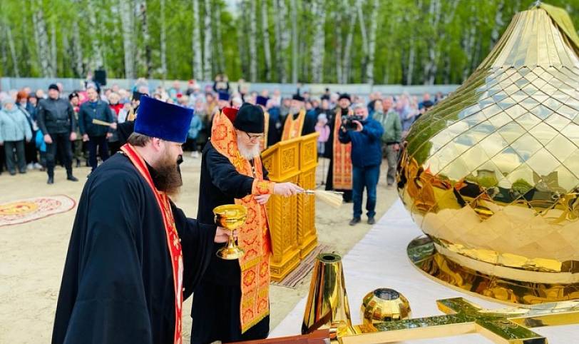 Освящение креста для строящегося Георгиевского храма в Павловском Посаде 