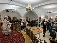 Архиерейское богослужение в Троицком храме Реутова 