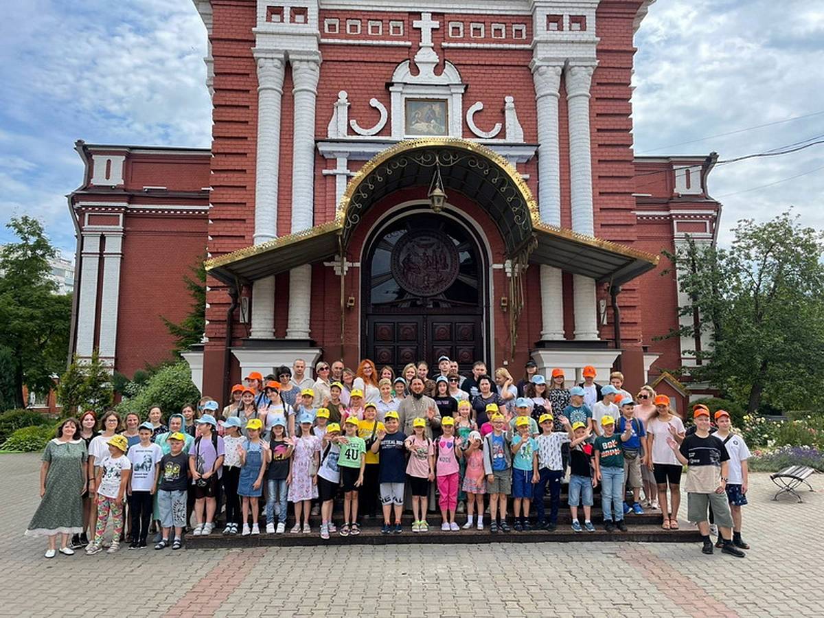 Завершение смены в Епархиальном православном паломническом детском лагере «Благовест»
