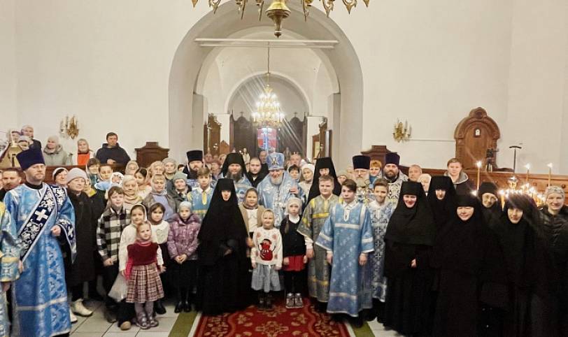 Архиерейское богослужение в Никитском Бывалинском женском монастыре 