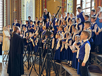 Детский хор Орехово-Зуевского благочиния в Храме Христа Спасителя