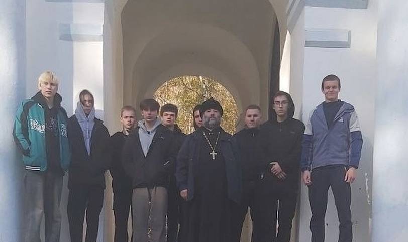 Волонтёрская акция «Свет в окне» в Яковлево