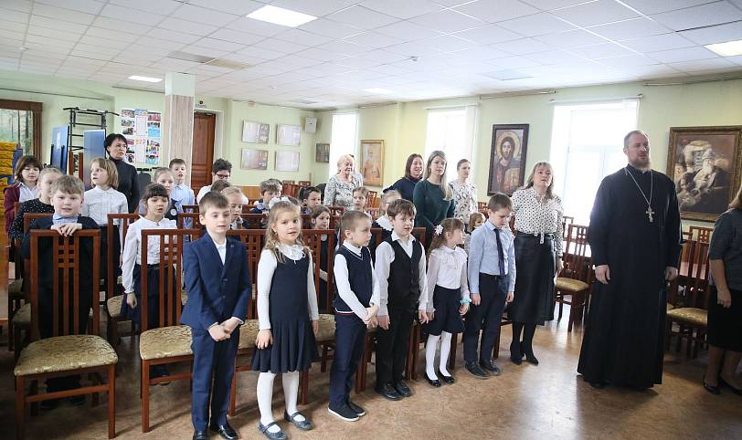 «Прощание с Азбукой» в Алексиевской гимназии города Щёлково