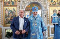 Архиерейское богослужение в Успенском храме деревни Войнова Гора