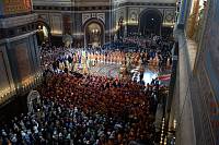 Патриаршие богослужения, посвященные празднованию перенесения мощей святителя Николая Чудотворца из Мир Ликийских в Бар