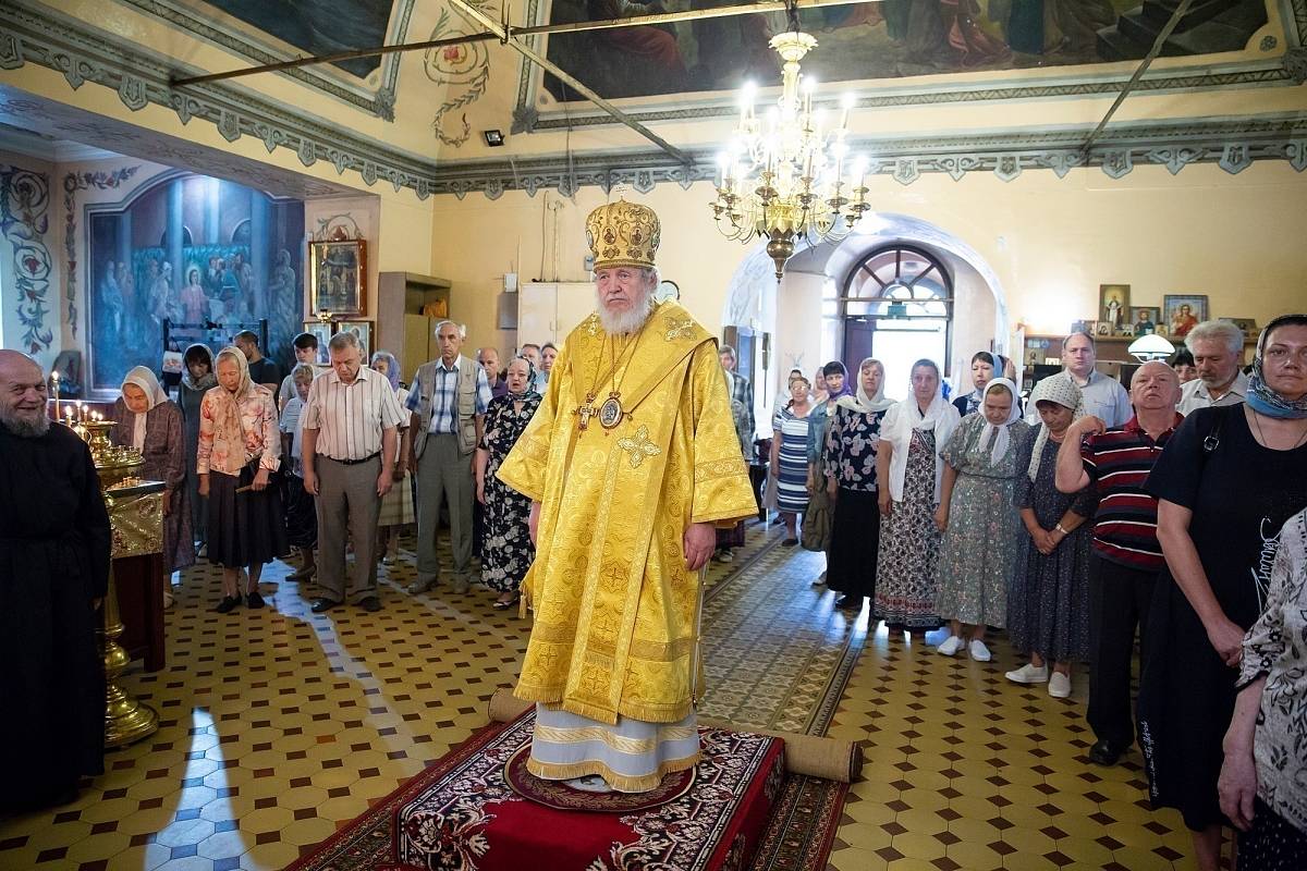 Архиерейское богослужение в Никольском храме г. Щёлково 