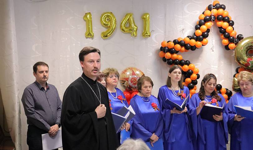 Концерт ко Дню Победы в микрорайоне ВНИИПО