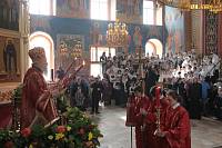 Архиерейское богослужение с участием Сводного детского хора Московской епархии в Богоявленском соборе Ногинска