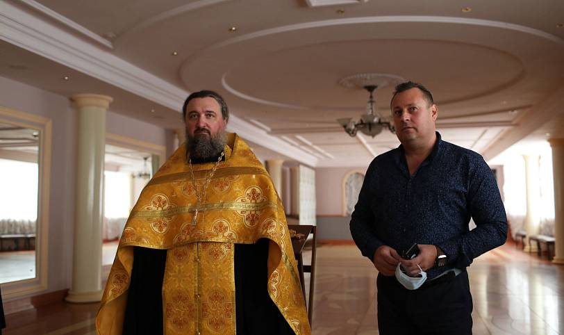 Освящение здания Московского областного театра драмы и комедии в Ногинске