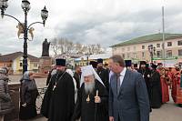 Архиерейское богослужение с участием Сводного детского хора Московской епархии в Богоявленском соборе Ногинска