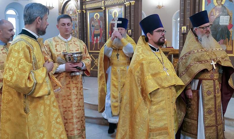 Престольный праздник в Феодоровском храме Купавны