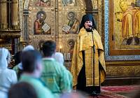 Патриаршее богослужение в Успенском соборе Московского Кремля