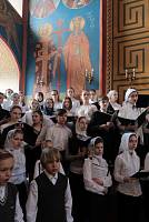 Архиерейское богослужение с участием Сводного детского хора Московской епархии в Богоявленском соборе Ногинска