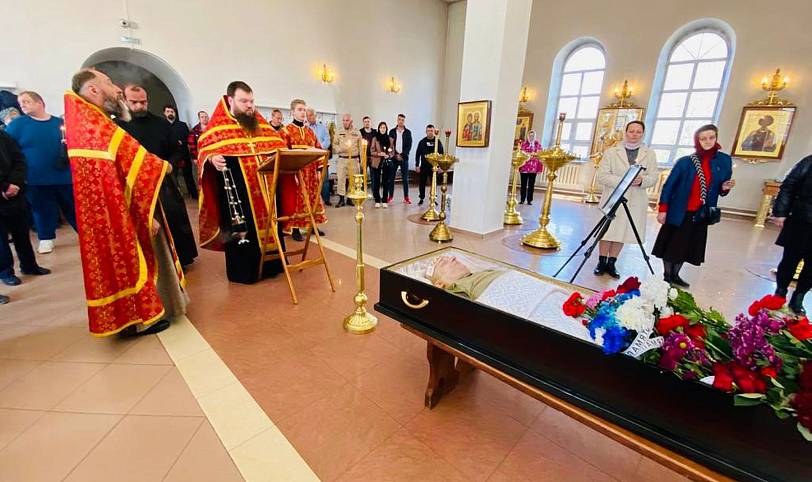 Отпевание воина, погибшего на поле брани в зоне СВО, в Павловском Посаде