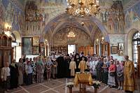 Архиерейское богослужение в Никольском храме села Новый Милет 