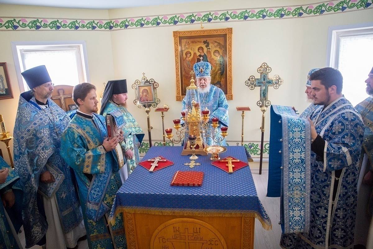 Престольный праздник в Боголюбском храме деревни Мишнево 