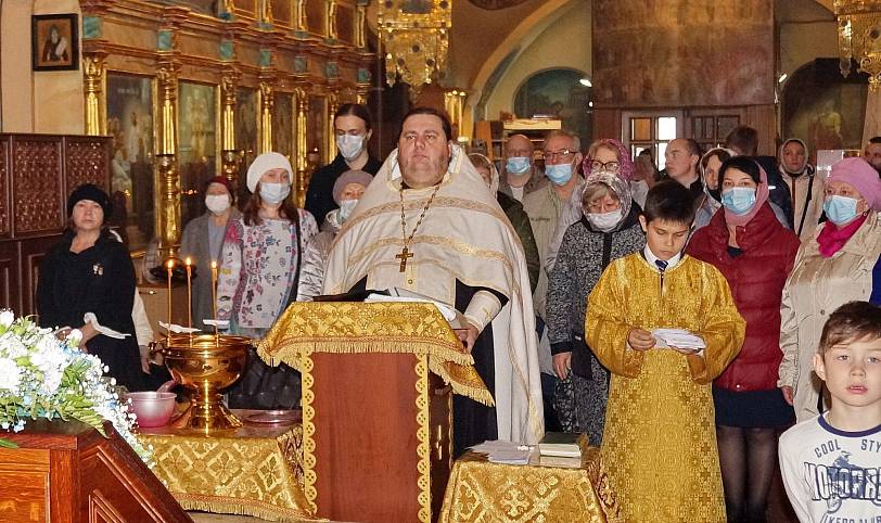 Выпуск слушателей Библейско-богословских курсов в Саввине