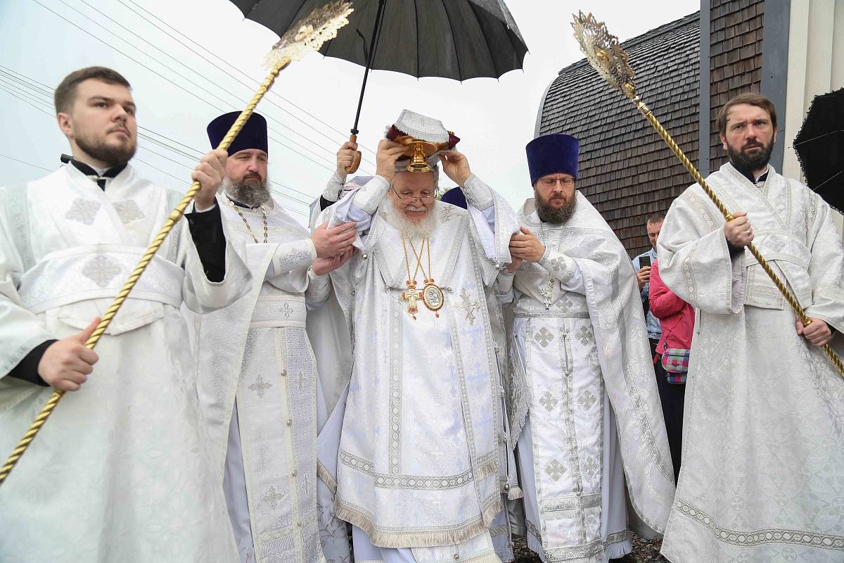 Великое освящение Казанского храма в деревне Исаково 