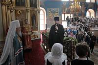 Архиерейское богослужение с участием Сводного детского хора Московской епархии в Богоявленском соборе Ногинска