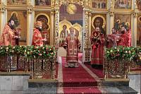 Архиерейское богослужение с участием Сводного детского хора Московской епархии в Богоявленском соборе Ногинска