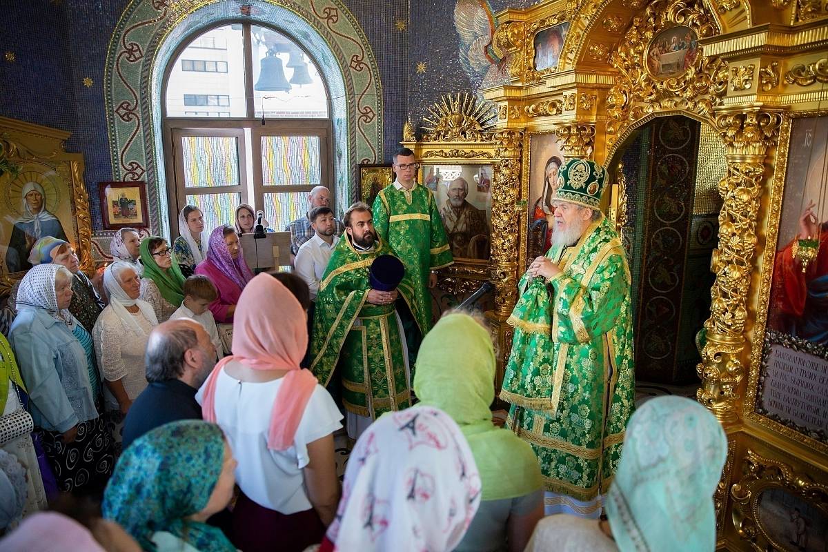 Престольный праздник в Серафимовском храме г. Щёлково 