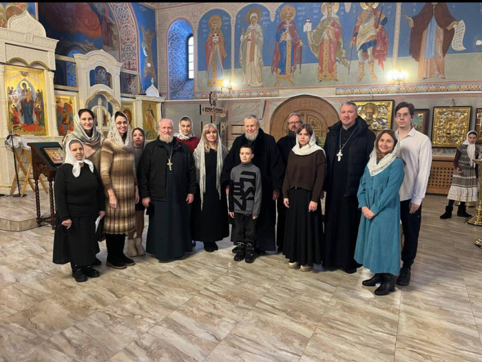 Рабочий визит епископа Николая в Ксениевский храм деревни Медвежьи Озёра